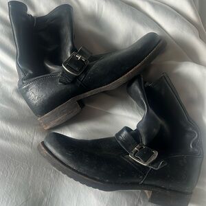 FRYE size 8 short buckle boots